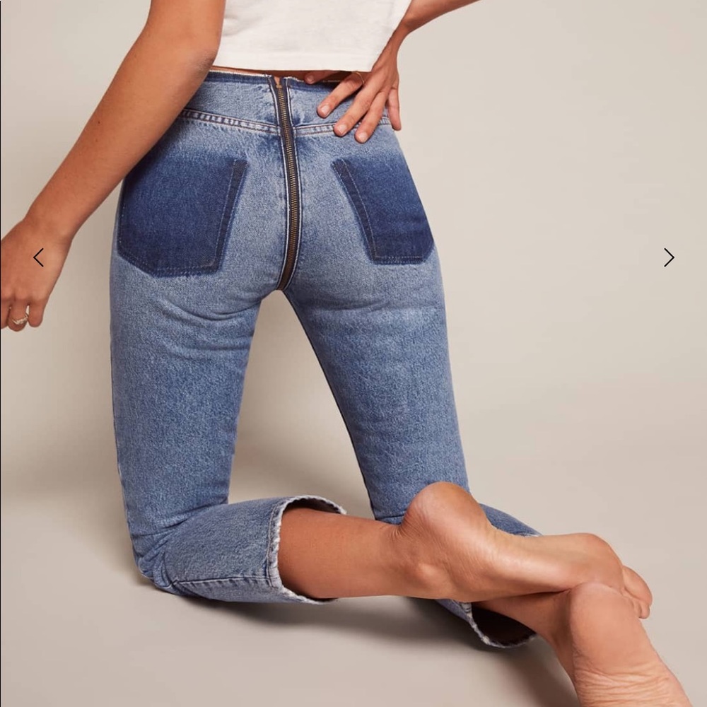 NEW • Reformation • Zip Crop Straight Leg Jeans - Picture 2 of 8